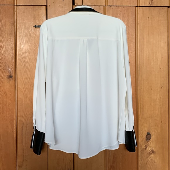 Button Down w/Leather Accent - Picture 4 of 6